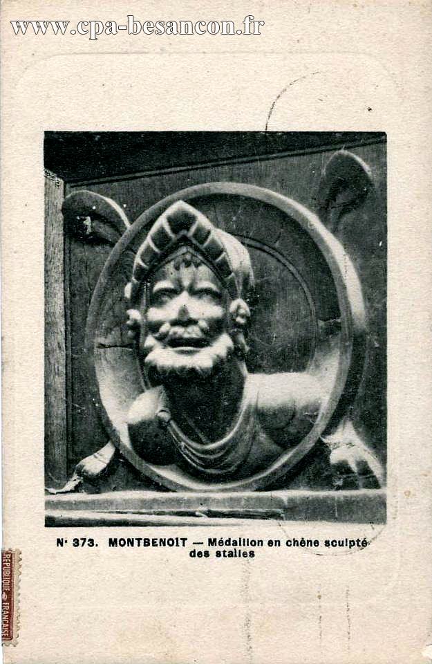 N° 373. MONTBENOIT - Médaillon en chêne sculpté des stalles